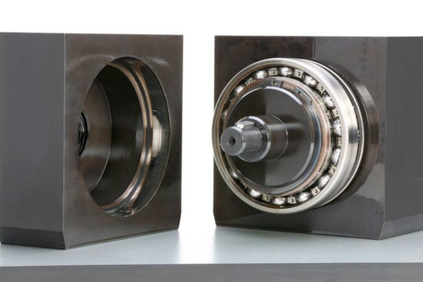 image of Parts of a ball bearing testing machine